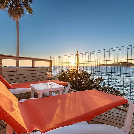 Apartamento Casa L´augusta Ii, Casa Sobre El Mar En *