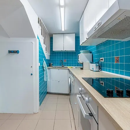Casa L'augusta Ii, Casa Sobre El Mar En Apartment *